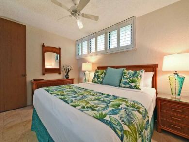 One Bedroom Kaanapali Oceanfront Unit Sleeps 4 Guests