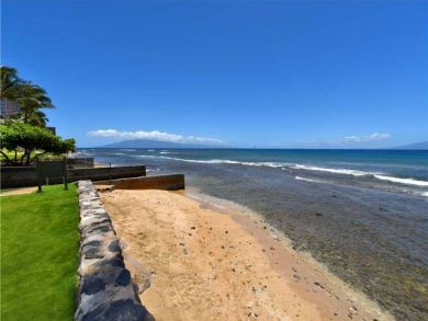 One Bedroom Kaanapali Oceanfront Unit Sleeps 4 Guests