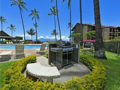 One Bedroom Kaanapali Oceanfront Unit Sleeps 4 Guests