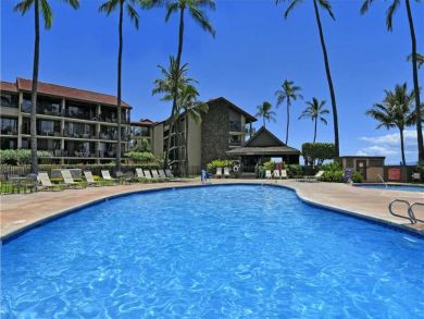 One Bedroom Kaanapali Oceanfront Unit Sleeps 4 Guests