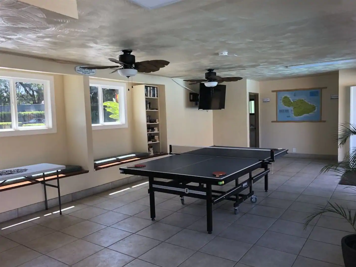 Kaanapali Vacation Rental Beach Condo Sleeps Four Guests