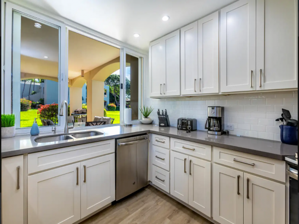 Luxury Two Bedroom Wailea Vacation Condo Sleeps Four Guests
