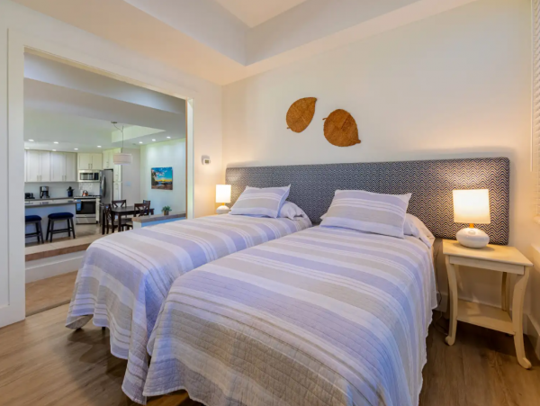 Luxury Two Bedroom Wailea Vacation Condo Sleeps Four Guests