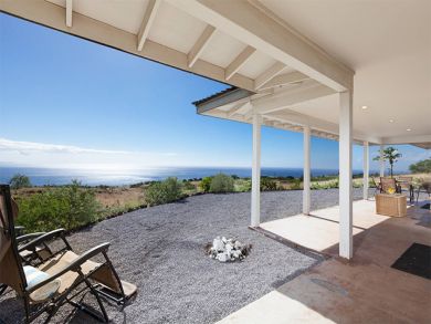 Canal Front 3 Bedrooms Home Sleeps 6 Guests in Kohala Coast