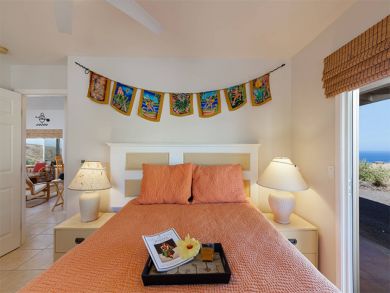 Canal Front 3 Bedrooms Home Sleeps 6 Guests in Kohala Coast