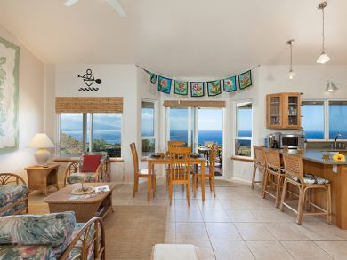 Canal Front 3 Bedrooms Home Sleeps 6 Guests in Kohala Coast