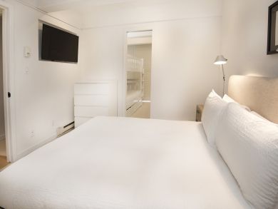 Vail Vacation Rental Condo Three Bedrooms Walk to Ski Lifts