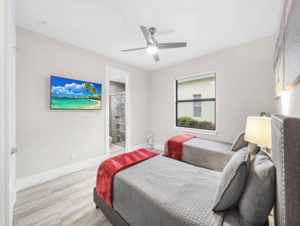 Marco Island Vacation Rental Near Tigertail Beach Waterfront Home