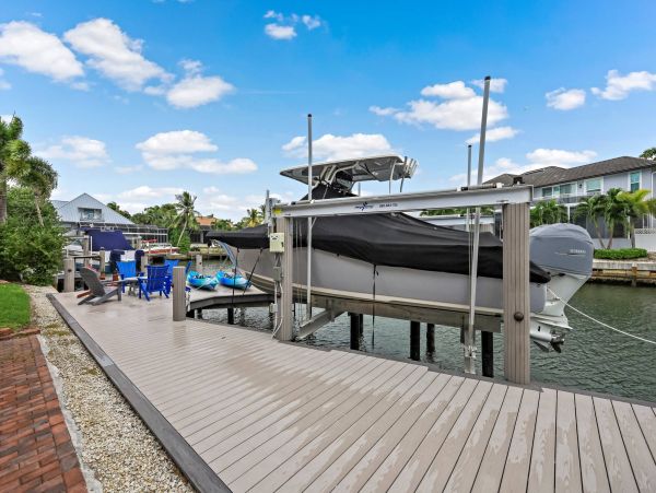 Marco Island Vacation Rental Near Tigertail Beach Waterfront Home