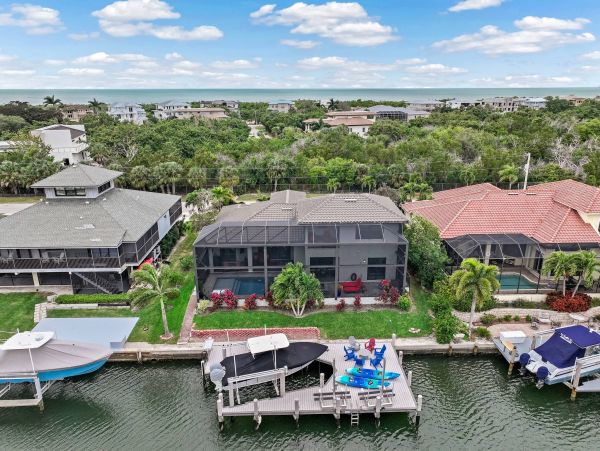 Marco Island Vacation Rental Near Tigertail Beach Waterfront Home