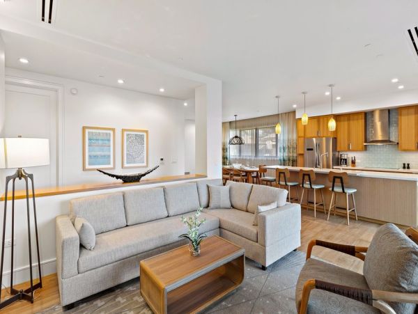 Lahaina Luxury Vacation Rental 9 Bedrooms Sleeps 24 Guests
