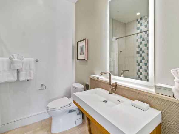 Lahaina Luxury Vacation Rental 9 Bedrooms Sleeps 24 Guests
