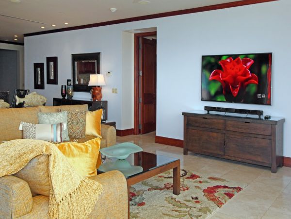 Three Bedroom Ocean Views Vacation Home Penthouse in Wailea