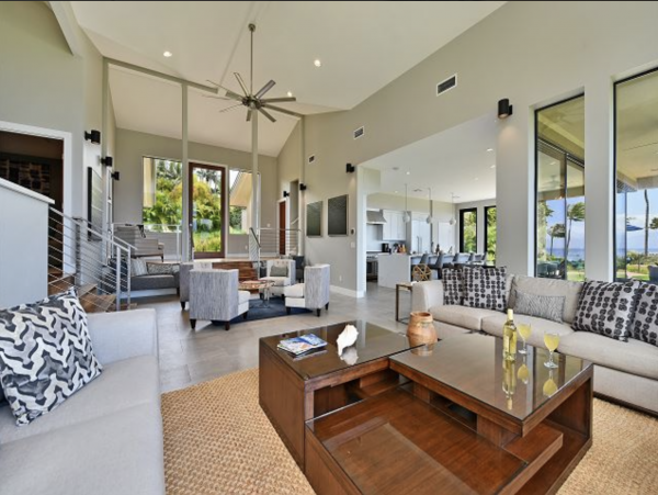 Luxury 5 Bedrooms Sleeps 10 Guests Villa