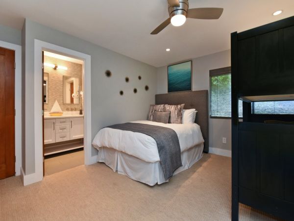 Luxury 5 Bedrooms Sleeps 10 Guests Villa