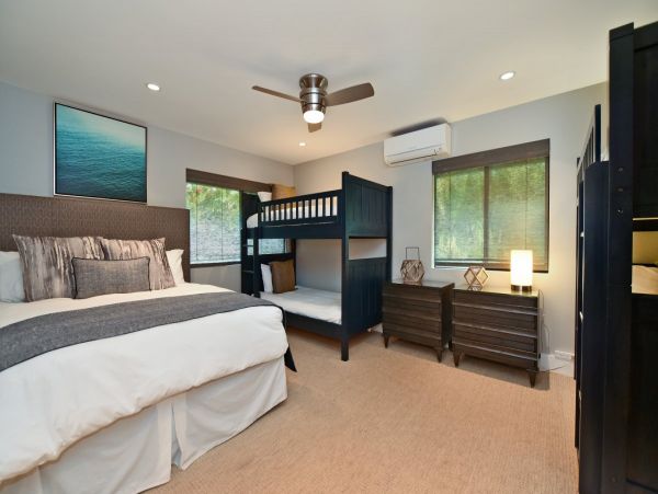 Luxury 5 Bedrooms Sleeps 10 Guests Villa