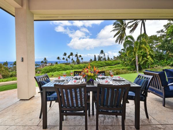 Luxury 5 Bedrooms Sleeps 10 Guests Villa