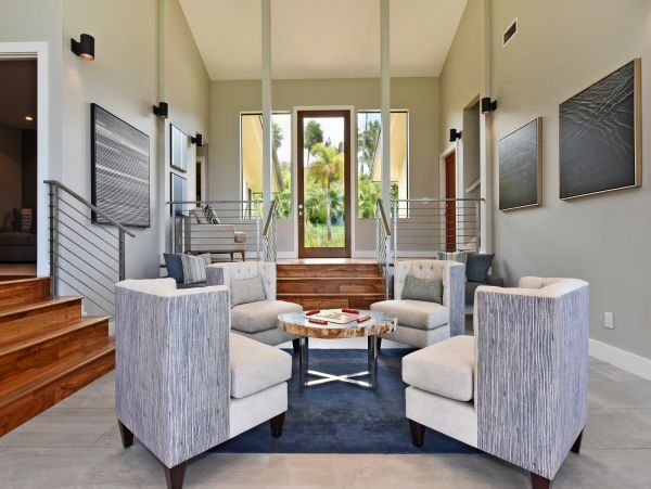Luxury 5 Bedrooms Sleeps 10 Guests Villa
