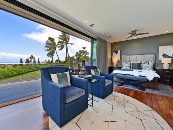 Luxury 5 Bedrooms Sleeps 10 Guests Villa