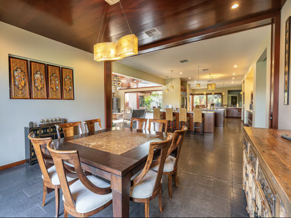 Amazing Lagoon 7 Bedroom Villa in Big Island 10,000 sq FT