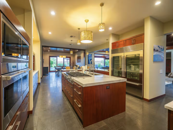 Amazing Lagoon 7 Bedroom Villa in Big Island 10,000 sq FT