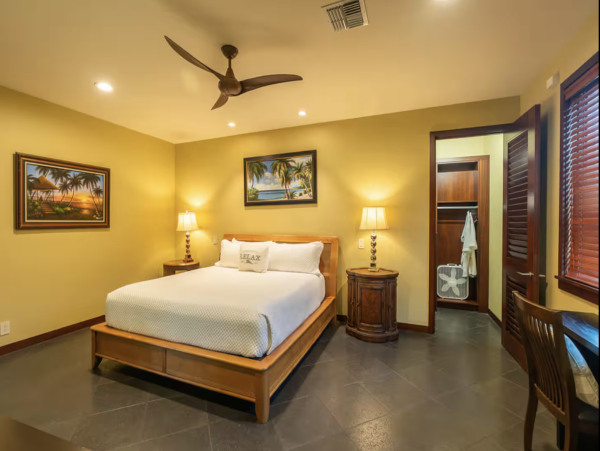Amazing Lagoon 7 Bedroom Villa in Big Island 10,000 sq FT