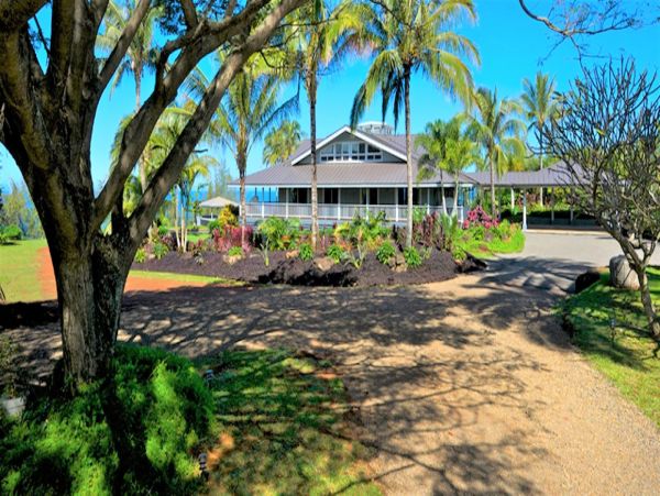 Oceanfront Kilauea Seven Bedroom Luxury Rental Home