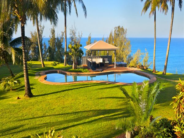 Oceanfront Kilauea Seven Bedroom Luxury Rental Home