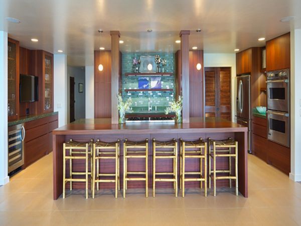 Oceanfront Kilauea Seven Bedroom Luxury Rental Home