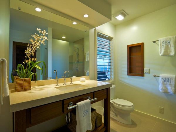 Oceanfront Kilauea Seven Bedroom Luxury Rental Home
