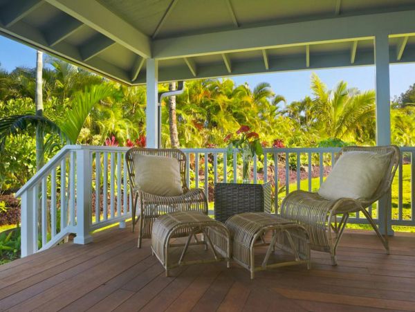 Oceanfront Kilauea Seven Bedroom Luxury Rental Home