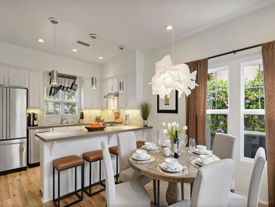 Luxury Santa Barbara Vacation Town Home 2 Bedrooms Sleeps 4 - additional view, photo 4