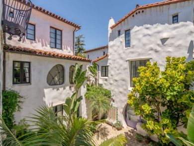 Luxury Santa Barbara Vacation Condo Sleeps 4 Guests