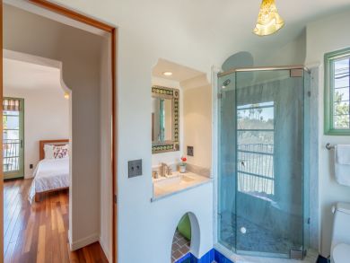 Luxury Santa Barbara Vacation Condo Sleeps 4 Guests