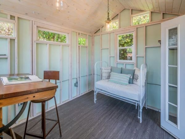 Charming 3 Bedrooms Home Sleeps 6 Guests in Santa Barbara