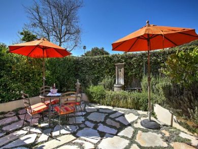 Two Bedroom Vacation Rental Home in Montecito Mountain Views