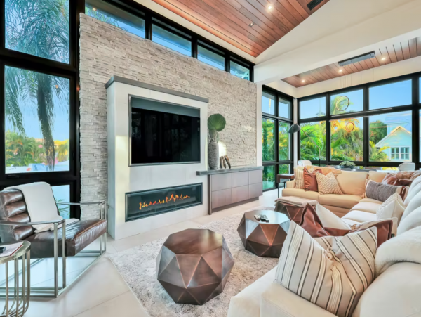 Anna Maria Island Luxury Vacation Rental - Gulf Coast Beach House with Pool & Rooftop Deck