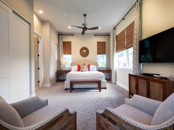Luxury Lahaina Vacation Pool Home Sleeps 28 Guests