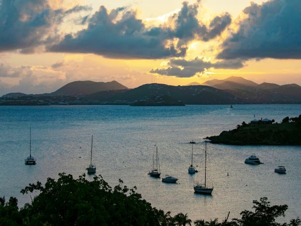 Stunning 3 Bedroom Villa With Sweeping Views of Great Cruz