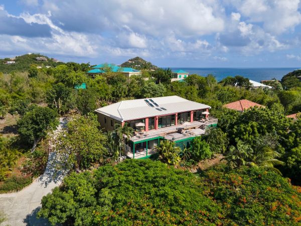 Stunning 3 Bedroom Villa With Sweeping Views of Great Cruz