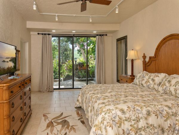 Stunning 3 Bedroom Villa With Sweeping Views of Great Cruz