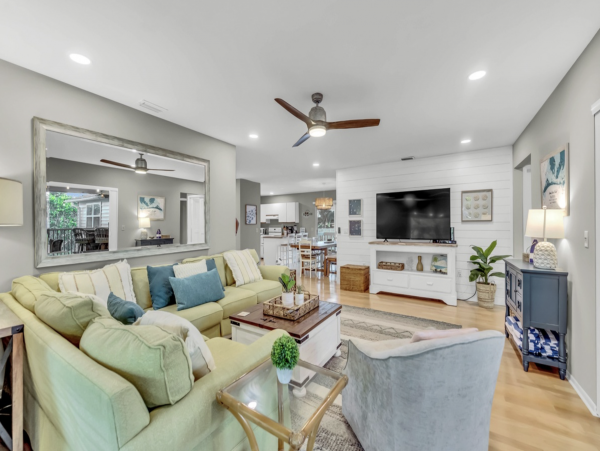 Anna Maria Three Bedroom Walk to Beach Vacation Home