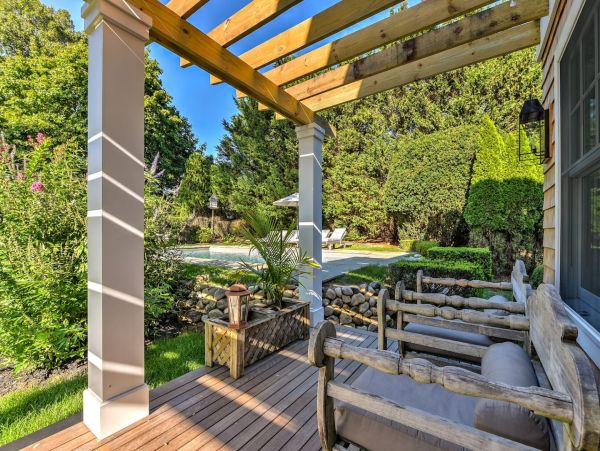 Luxury Southampton Vacation Home 3 Bedrooms Sleeps 6 Guests
