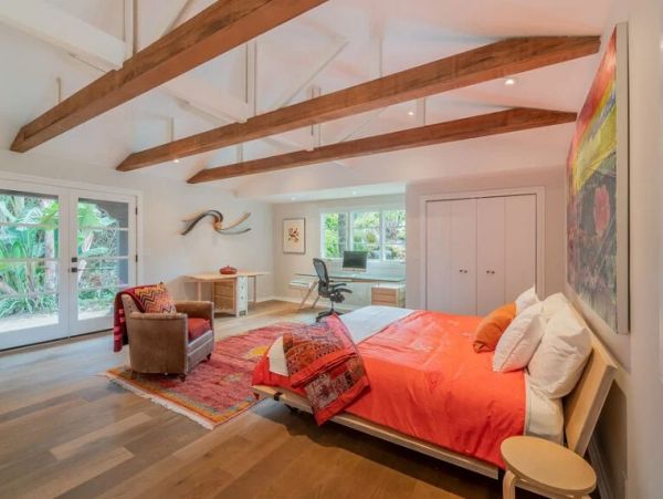 Santa Barbara Vacation Pool Home Sleeps 6 Guests