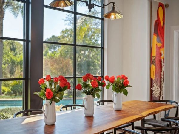 Santa Barbara Vacation Pool Home Sleeps 6 Guests