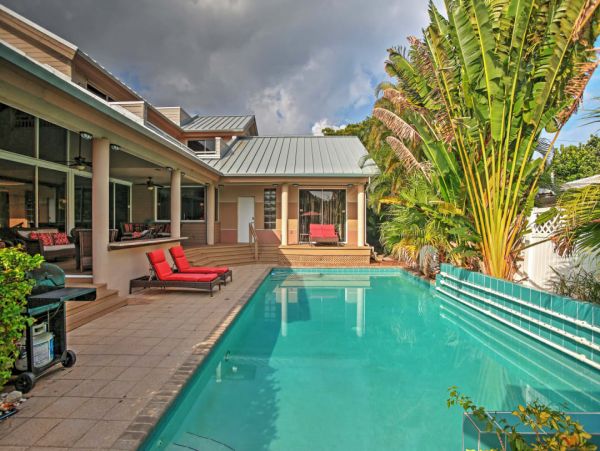 Pompano Beach Great Five Bedroom Vacation Pool Home