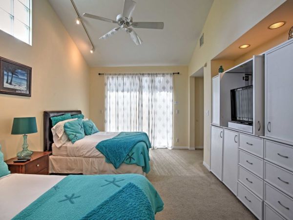 Pompano Beach Great Five Bedroom Vacation Pool Home