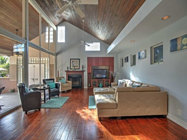 Pompano Beach Great Five Bedroom Vacation Pool Home