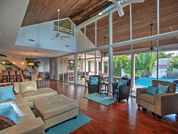 Pompano Beach Great Five Bedroom Vacation Pool Home