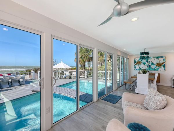 Private Beachfront Estate in Nokomis, FL - Luxurious Coastal Retreat